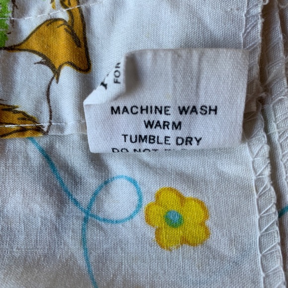 Winnie the Pooh Valance 80” by 11.5” Sears Vintage Curtain Curtain - Picture 6 of 8